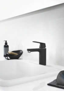 Grohe Eurosmart Cosmopolitan Mitigeur monocommande lavabo, taille M, noir mat/pièces chromées (23327KW0)